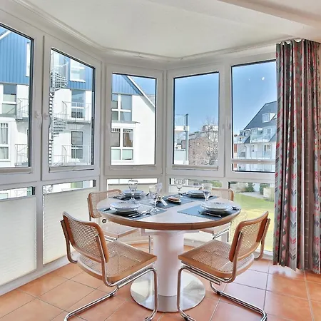 Witthus I Witthus I Neue Bergstrasse 7 8 * Scharbeutz