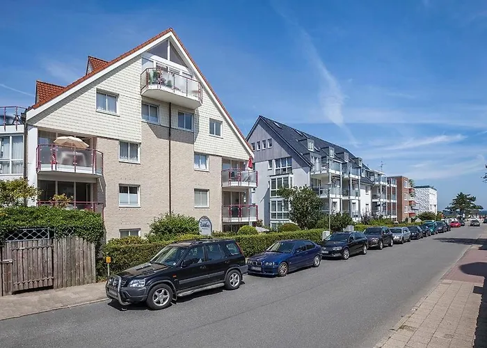 Witthus I Witthus I Neue Bergstrasse 7 8 * Scharbeutz